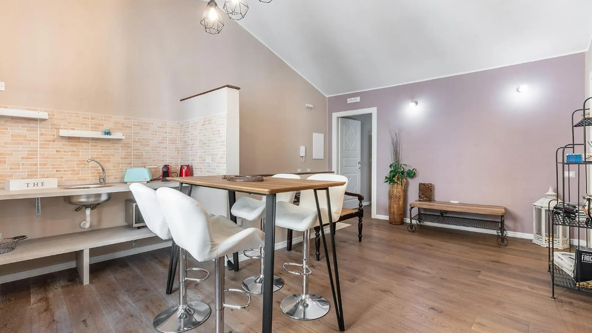 Promenade Boutique Rooms - City Centre Cagliari