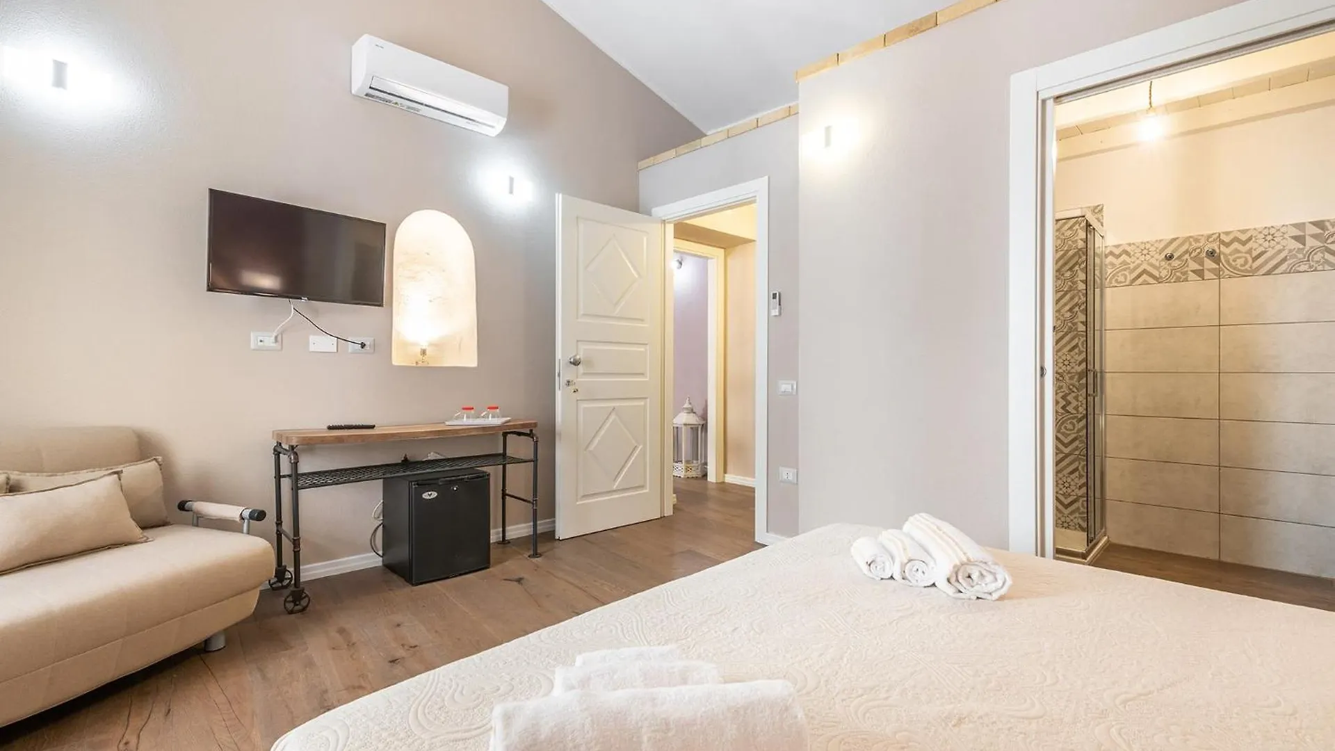 Vendégház Promenade Boutique Rooms - City Centre Cagliari