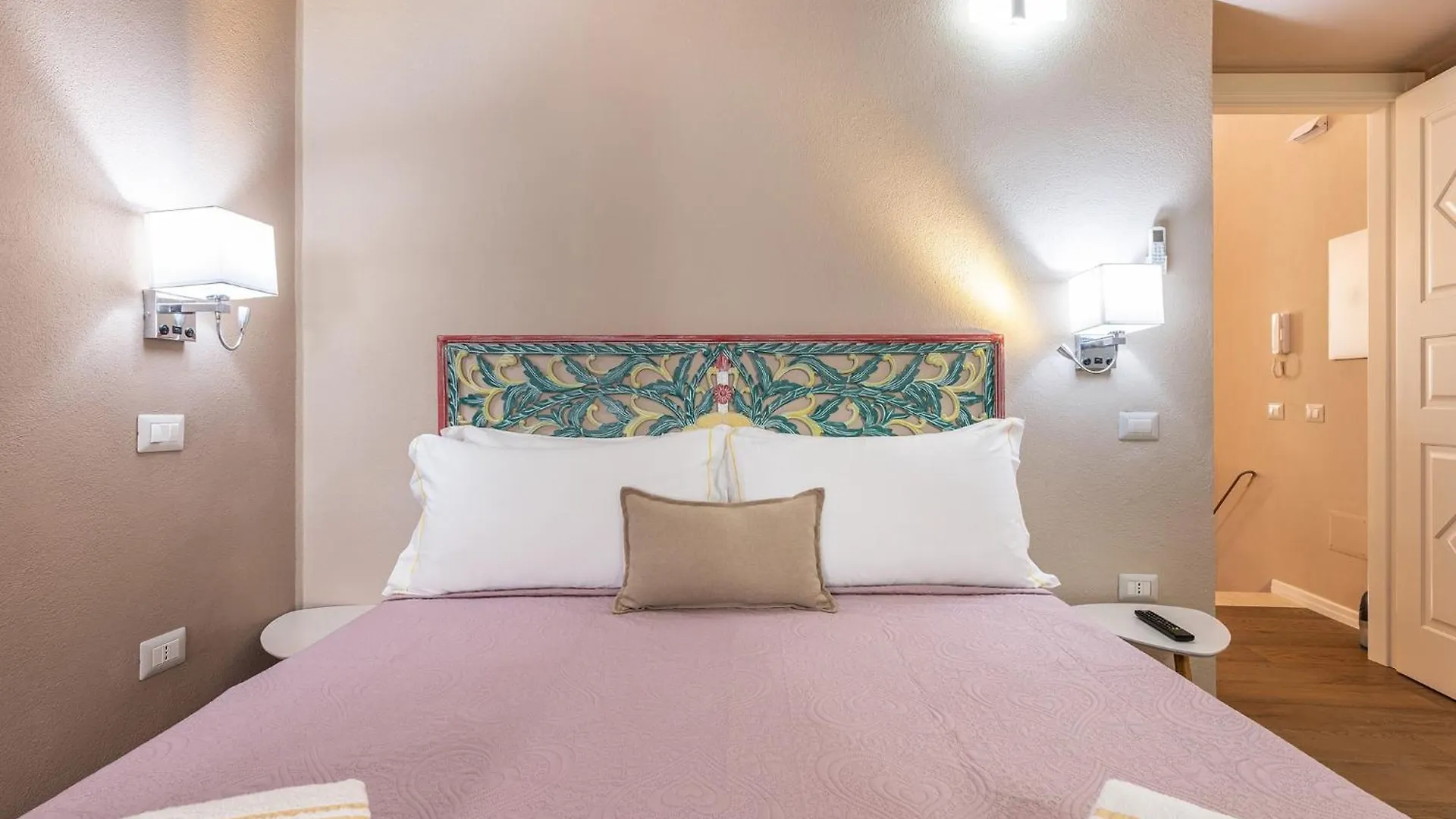 Promenade Boutique Rooms - City Centre Cagliari 0*,